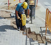 Бензиновый отбойный молоток Atlas Copco Cobra™ Combi 